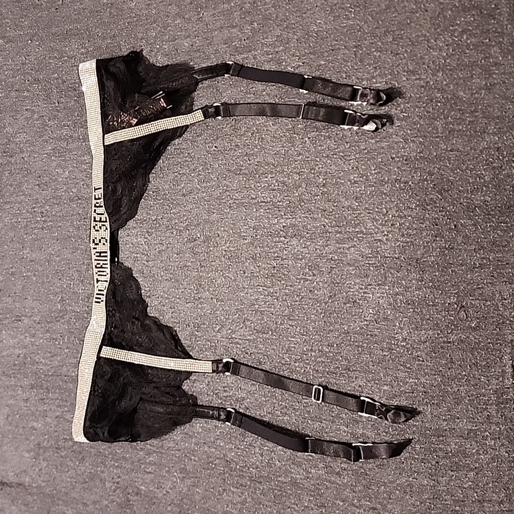 Victoria's Secret Garter Belt